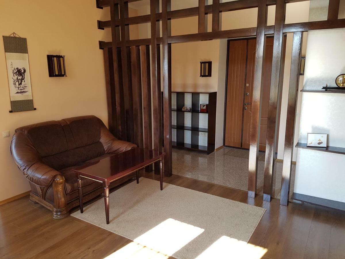 Rising Sun Apartment Minsk Esterno foto